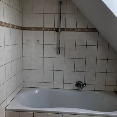 דירה Neu Renovierte In Alter Schule