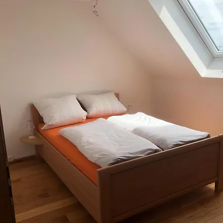 דירה Neu Renovierte In Alter Schule Hattgenstein