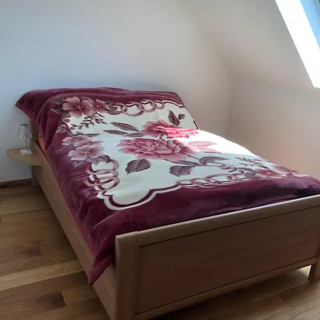 Neu Renovierte In Alter Schule