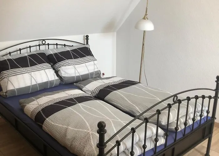 Neu Renovierte In Alter Schule Hattgenstein