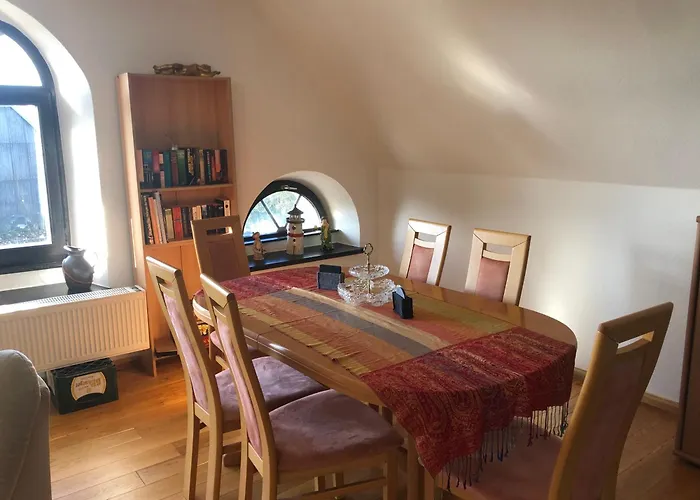 Neu Renovierte In Alter Schule Apartment