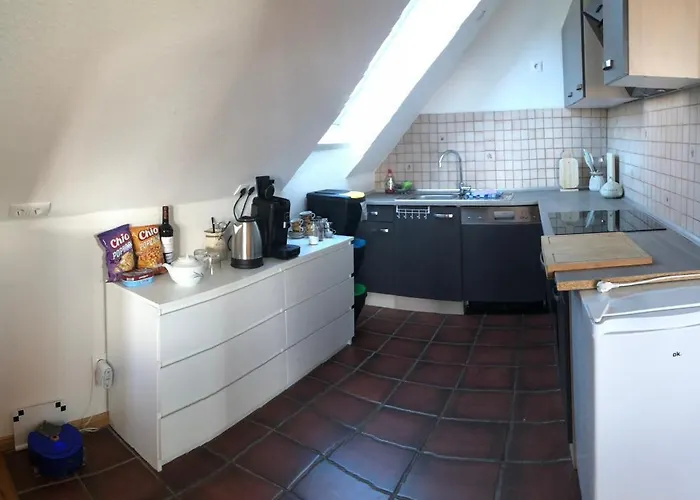 Neu Renovierte In Alter Schule *